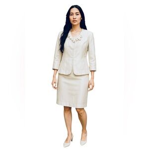 Kasper Women’s White Size 16P Skirt & Jacket Suit